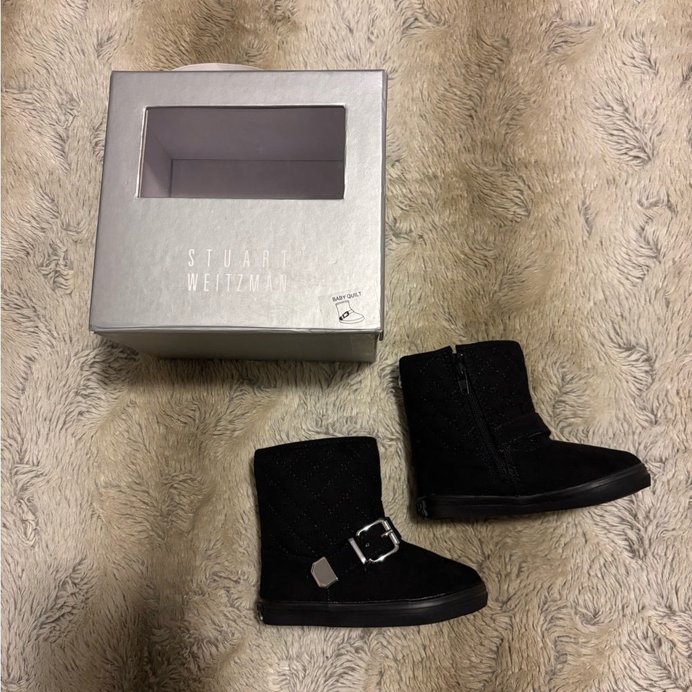 Stuart Weitzman Baby Quil Booties - Size 4